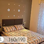 Casa Luminosa In Affitto Breve A Lugo, Zona Tranquilla, Parcheggio Comodo Apartamento *