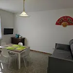 Casa Luminosa In Affitto Breve A Lugo, Zona Tranquilla, Parcheggio Comodo *