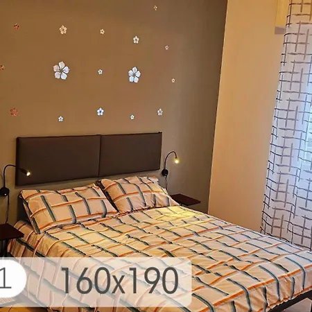 Casa Luminosa, Parcheggio Sotto Casa, Zona Tranquilla A Due Passi Da Negozi, Parchi, Ristoranti Daire *