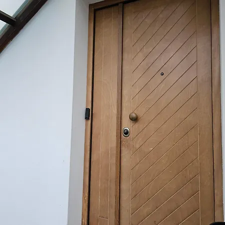 Casa Luminosa In Affitto Breve A Lugo, Zona Tranquilla, Parcheggio Comodo