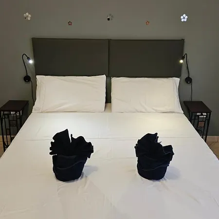 Casa Luminosa In Affitto Breve A Lugo, Zona Tranquilla, Parcheggio Comodo דירה