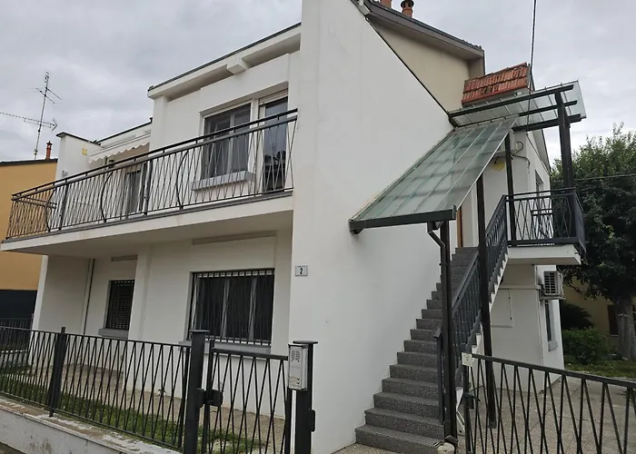 Διαμέρισμα Casa Luminosa Lugo, 3 Indipendenti, Zona Tranquilla, Parcheggio Libero